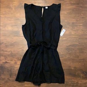 Black shorts romper - Old Navy
